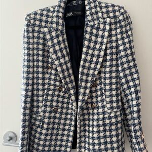 Zara Women's Navy and Cream Plaid Blazer